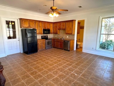 1BR 1BA home with an additional 2000 sqft of unfinished area on Fernwood Country Club in Mississippi - for sale on GolfHomes.com, golf home, golf lot