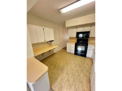 Price improvement!!! Come see this condo in a fantastic location on On Top Of The World Golf Course in Florida - for sale on GolfHomes.com, golf home, golf lot