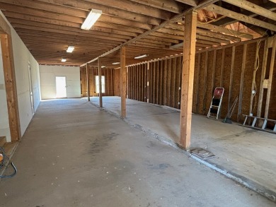 1BR 1BA home with an additional 2000 sqft of unfinished area on Fernwood Country Club in Mississippi - for sale on GolfHomes.com, golf home, golf lot