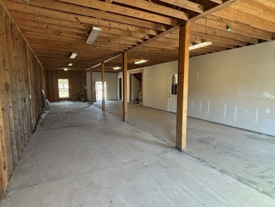 1BR 1BA home with an additional 2000 sqft of unfinished area on Fernwood Country Club in Mississippi - for sale on GolfHomes.com, golf home, golf lot