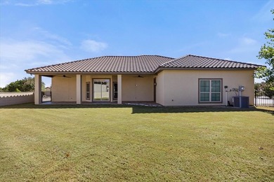 Welcome to this exceptional 3 bedroom, 3 bathroom home on a on Squaw Valley Golf Course in Texas - for sale on GolfHomes.com, golf home, golf lot