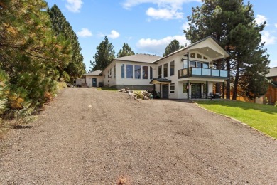 BEAUTIFUL HOME WITH UNBEATABLE VIEWS! Gorgeous custom home on on Cascade Golf Course in Idaho - for sale on GolfHomes.com, golf home, golf lot