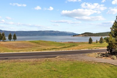 BEAUTIFUL HOME WITH UNBEATABLE VIEWS! Gorgeous custom home on on Cascade Golf Course in Idaho - for sale on GolfHomes.com, golf home, golf lot