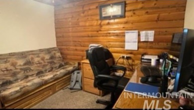 Motivated Seller! Log cabin with many improvements through the on Terrace Lakes Golf Resort in Idaho - for sale on GolfHomes.com, golf home, golf lot