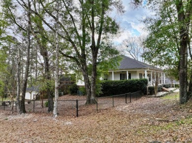 Discover this stunning 3-bedroom, 2.5-bathroom home nestled in on Jackson Links Golf Course in Alabama - for sale on GolfHomes.com, golf home, golf lot