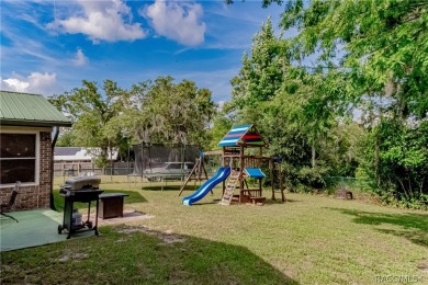 Discover the spacious living and classic charm you've been on Williston Highlands Golf and Country Club in Florida - for sale on GolfHomes.com, golf home, golf lot