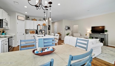 Lovely spotless spacious 3 Bedroom 2 bath single story 4-years on Ocean Ridge Plantation in North Carolina - for sale on GolfHomes.com, golf home, golf lot
