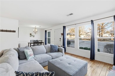 Experience the perfect blend of comfort and convenience in the on Bella Vista Country Club and Golf Course in Arkansas - for sale on GolfHomes.com, golf home, golf lot