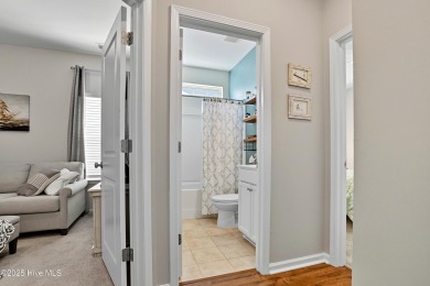 Lovely spotless spacious 3 Bedroom 2 bath single story 4-years on Ocean Ridge Plantation in North Carolina - for sale on GolfHomes.com, golf home, golf lot