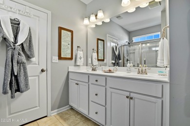 Lovely spotless spacious 3 Bedroom 2 bath single story 4-years on Ocean Ridge Plantation in North Carolina - for sale on GolfHomes.com, golf home, golf lot