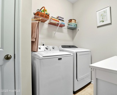 Lovely spotless spacious 3 Bedroom 2 bath single story 4-years on Ocean Ridge Plantation in North Carolina - for sale on GolfHomes.com, golf home, golf lot