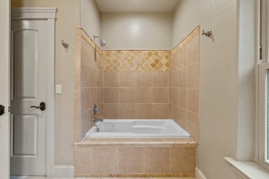 ONE LEVEL PLUS BONUS ROOM, LOCATED ON GOLF COURSE AT THE RUNNING on Running Y Ranch Resort in Oregon - for sale on GolfHomes.com, golf home, golf lot