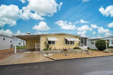 REDUCED!! MAINTENANCE-FREE AND MOVE-IN READY! Welcome to VENICE on Pelican Pointe Golf and Country Club in Florida - for sale on GolfHomes.com, golf home, golf lot