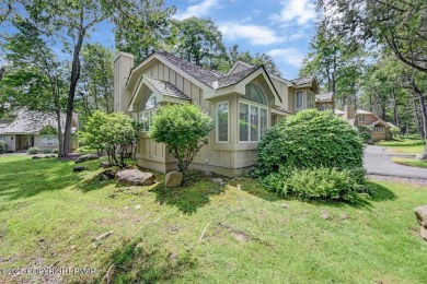 Showcasing lakeview luxury townhome in picturesque Pinecrest on Pinecrest Lake Golf and Country Club in Pennsylvania - for sale on GolfHomes.com, golf home, golf lot