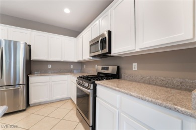 Motivated Sellers! Luxury Golf Course Living - Rare Single-Story on Siena Golf Club in Nevada - for sale on GolfHomes.com, golf home, golf lot