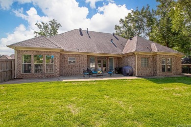 Beautiful 4 bedroom, 2 bath, & BONUS ROOM home in Benton on a on Silver Springs Country Club in Arkansas - for sale on GolfHomes.com, golf home, golf lot