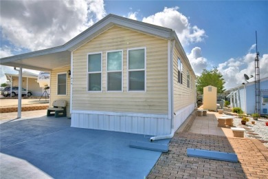 BEAUTIFUL WELL-MAINTAINED FLORIDA GETAWAY OR FULL-TIME LIVING in on Southern Dunes Golf and Country Club in Florida - for sale on GolfHomes.com, golf home, golf lot