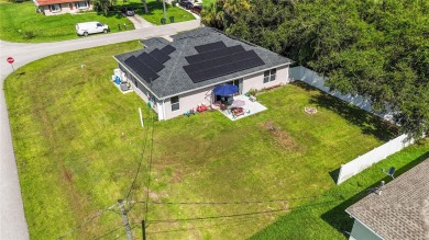 Short Sale. Welcome to this spacious 4-bedroom, 2-bath, 2-car on Bobcat Trail Golf Club in Florida - for sale on GolfHomes.com, golf home, golf lot