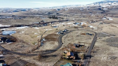 Build in Council Greens backing up to a scenic 9-hole golf on Council Mountain Golf Course in Idaho - for sale on GolfHomes.com, golf home, golf lot