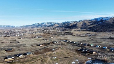 Build in Council Greens backing up to a scenic 9-hole golf on Council Mountain Golf Course in Idaho - for sale on GolfHomes.com, golf home, golf lot