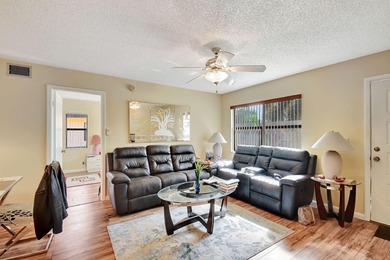 Welcome to this charming 2-bedroom, 2-bath condo located in the on Forest Oaks Golf Club in Florida - for sale on GolfHomes.com, golf home, golf lot