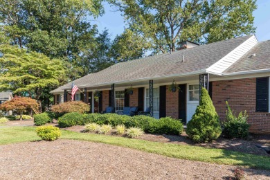 An elegant ranch style home in a great location. Near golf on Waynesboro Country Club in Virginia - for sale on GolfHomes.com, golf home, golf lot