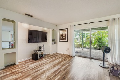 One or more photo(s) has been virtually staged. AGENTS - PLEASE on Sara Bay Country Club in Florida - for sale on GolfHomes.com, golf home, golf lot