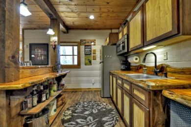 Peaceful Mountain Retreat in Riverwalk on the Toccoa. Welcome to on Old Toccoa Farm Golf Club in Georgia - for sale on GolfHomes.com, golf home, golf lot