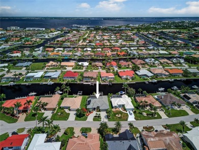 PUNTA GORDA ISLES!! TURNKEY 3 BEDROOM, 3 BATH, 2 CAR GARAGE on Saint Andrews South Golf Club in Florida - for sale on GolfHomes.com, golf home, golf lot