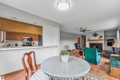 An almost 2000 sq foot condo, consisting of 2 floors and awesome on Crown Golf Course in Michigan - for sale on GolfHomes.com, golf home, golf lot