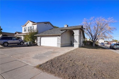 Welcome to this inviting 3 bedroom, 2 bathroom home located in on Cerbat Cliffs Golf Course in Arizona - for sale on GolfHomes.com, golf home, golf lot