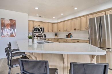 NIGHTLY RENTALS ALLOWED! Updated 3-bed condo in Las Palmas on Sunbrook Golf Course in Utah - for sale on GolfHomes.com, golf home, golf lot