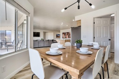 NIGHTLY RENTALS ALLOWED! Updated 3-bed condo in Las Palmas on Sunbrook Golf Course in Utah - for sale on GolfHomes.com, golf home, golf lot