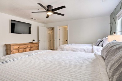 NIGHTLY RENTALS ALLOWED! Updated 3-bed condo in Las Palmas on Sunbrook Golf Course in Utah - for sale on GolfHomes.com, golf home, golf lot