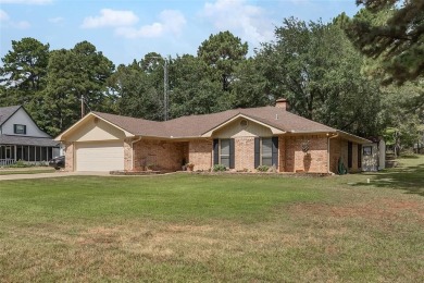 Impeccably maintained and beautifully updated home located in on Holly Lake Ranch Golf Club in Texas - for sale on GolfHomes.com, golf home, golf lot