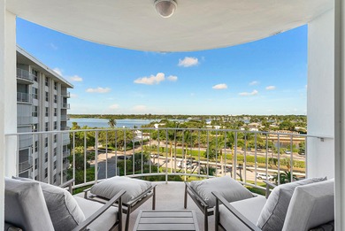 Experience coastal living at its finest in this fully updated on Palm Beach Par-3 Golf Course in Florida - for sale on GolfHomes.com, golf home, golf lot