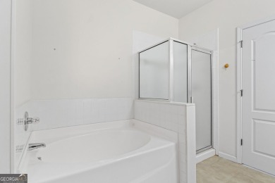 FANTASTIC TOWNHOME WITH A 100 ACRE +/- LAKE VIEW/ACCESS!!! on Summergrove Golf Club in Georgia - for sale on GolfHomes.com, golf home, golf lot