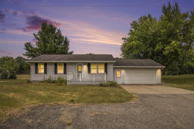 This property is a must see! Three bedroom, 2 bath, walkout on The Links of Bowen Lake in Michigan - for sale on GolfHomes.com, golf home, golf lot