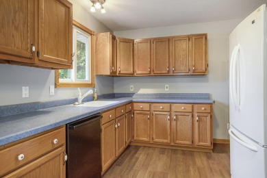 This property is a must see! Three bedroom, 2 bath, walkout on The Links of Bowen Lake in Michigan - for sale on GolfHomes.com, golf home, golf lot