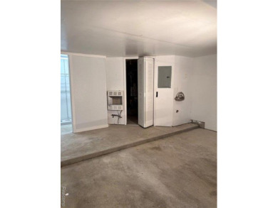 ******OPEN HOUSE SUNDAY 6/1/25 1:00 TO 3:00****** COME AND SEE on Stony Creek Metropark Golf Course in Michigan - for sale on GolfHomes.com, golf home, golf lot