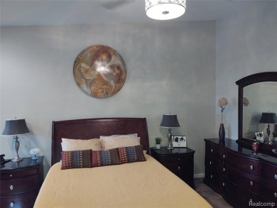 ******OPEN HOUSE SUNDAY 6/1/25 1:00 TO 3:00****** COME AND SEE on Stony Creek Metropark Golf Course in Michigan - for sale on GolfHomes.com, golf home, golf lot