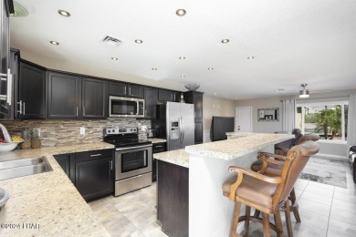 Don't miss the opportunity to own this charming and cozy home on London Bridge Golf Course in Arizona - for sale on GolfHomes.com, golf home, golf lot