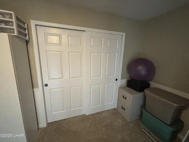 Don't miss the opportunity to own this charming and cozy home on London Bridge Golf Course in Arizona - for sale on GolfHomes.com, golf home, golf lot