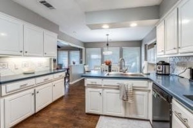 Welcome home to this One Story Floor Plan has a unique Circle on The Country Place in Texas - for sale on GolfHomes.com, golf home, golf lot