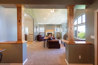 Welcome to this well-cared for 5-bedroom, 3.5-bathroom home in on The Highlands Golf Club in Montana - for sale on GolfHomes.com, golf home, golf lot