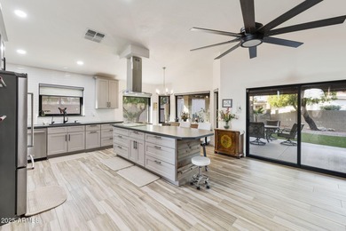 Completely turn-key 2BR, 2BA plus den Posada model on a large on Cottonwood Country Club in Arizona - for sale on GolfHomes.com, golf home, golf lot