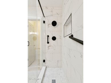 Completely turn-key 2BR, 2BA plus den Posada model on a large on Cottonwood Country Club in Arizona - for sale on GolfHomes.com, golf home, golf lot