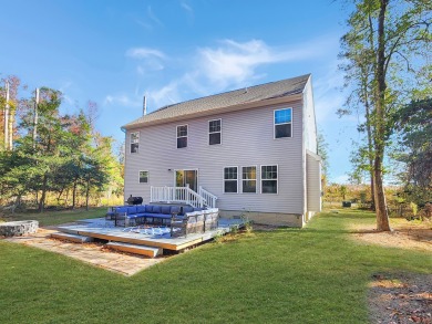 This charming 4-bedroom,  2.5-bathroom home in Captains Cove on Captains Cove Golf and Yacht Club in Virginia - for sale on GolfHomes.com, golf home, golf lot