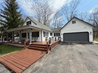 This is not a drive by house, you have to see the interior to on Burning Oak Country Club in Michigan - for sale on GolfHomes.com, golf home, golf lot