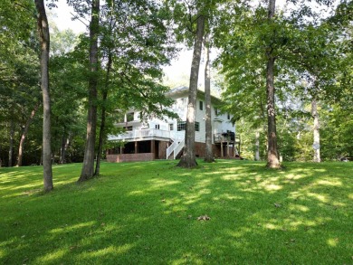 BEAUTIFUL CHARLESTON STYLE HOME RIGHT ON THE CAPE FEAR RIVER! on Chicora Golf Course in North Carolina - for sale on GolfHomes.com, golf home, golf lot